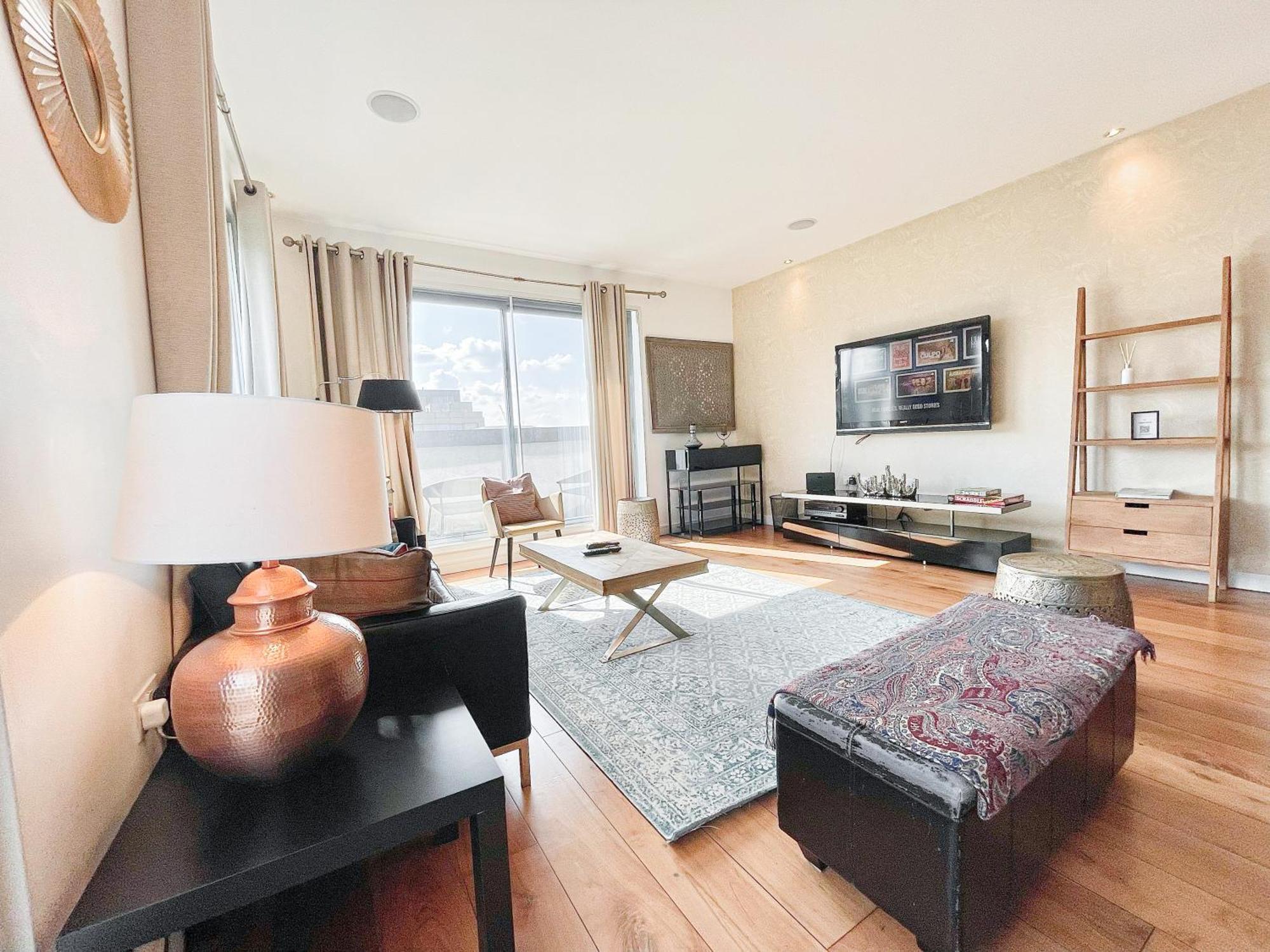 Ample 3-bedroom Flat With Lift In Kings Cross, Islington *