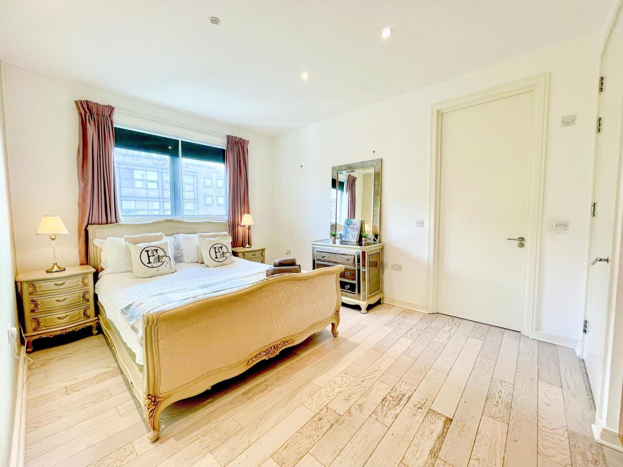 Apartamento Ample 3-bedroom Flat With Lift In Kings Cross, Islington Londres